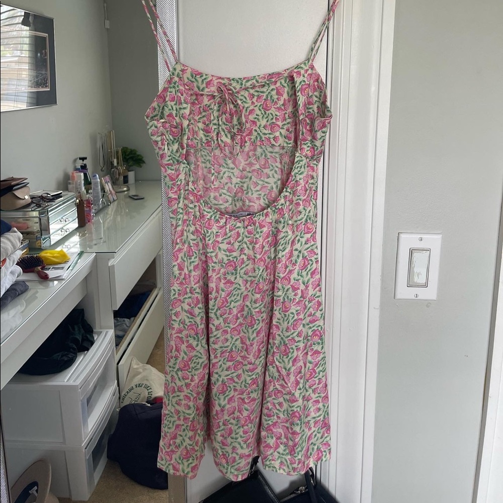 Backless Zara dress